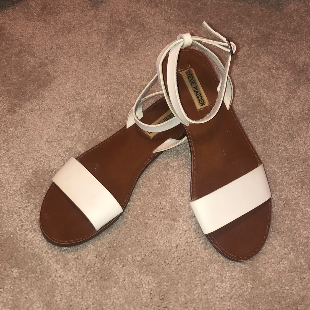 Steve Madden White Sandals
